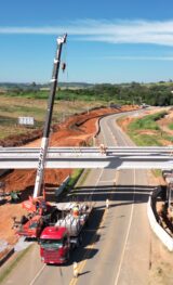 Renovias realiza etapa de concretagem da obra de retorno e acesso à Unesp, em São João da Boa Vista