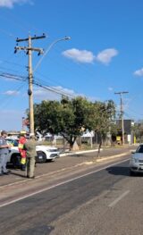 Renovias promove ação educativa em Mococa e alerta sobre riscos de soltar pipas em rodovias