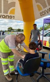 Vai pegar a estrada? Atenção para o transporte correto de crianças, animais e bagagens